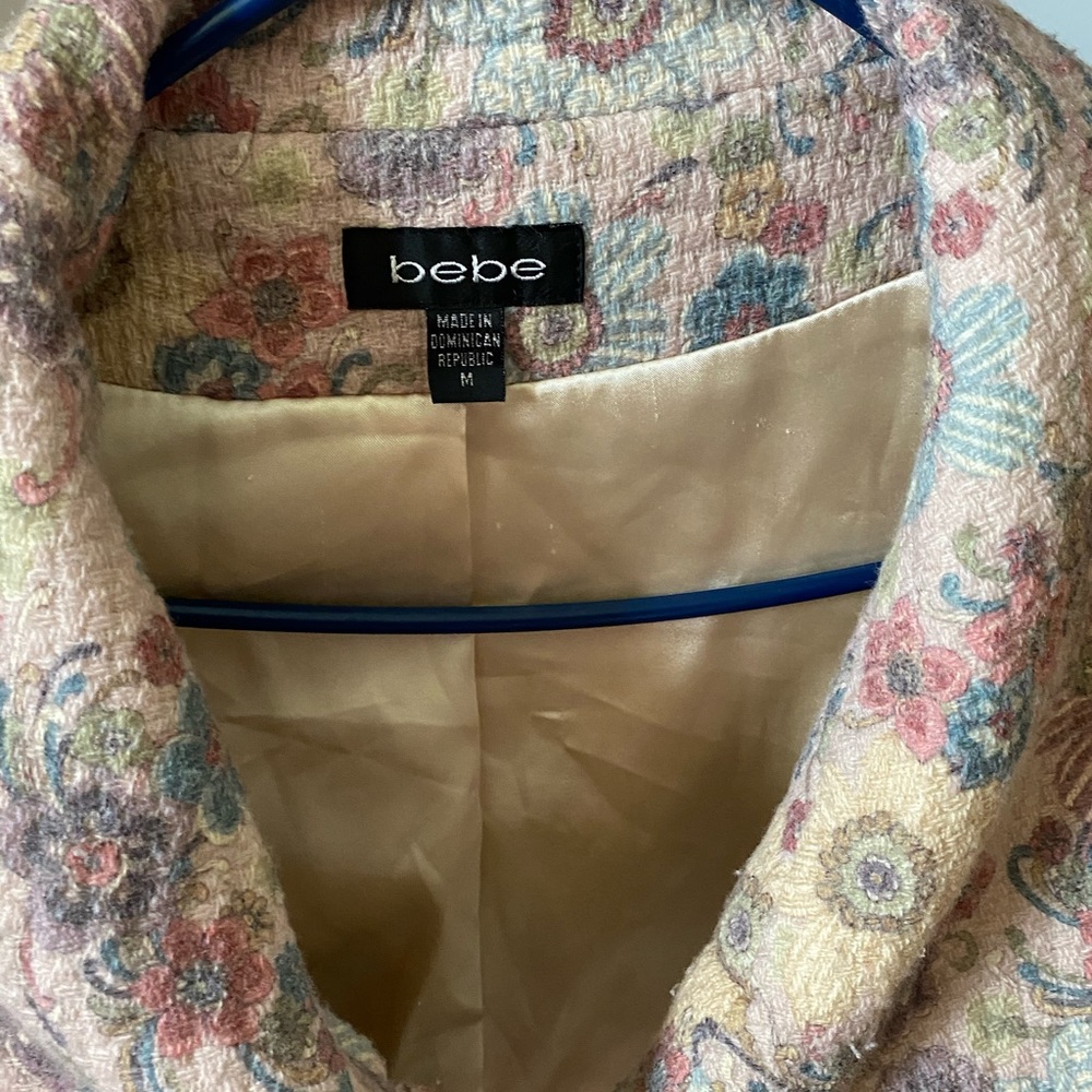 Jacket - Picture 2 of 3